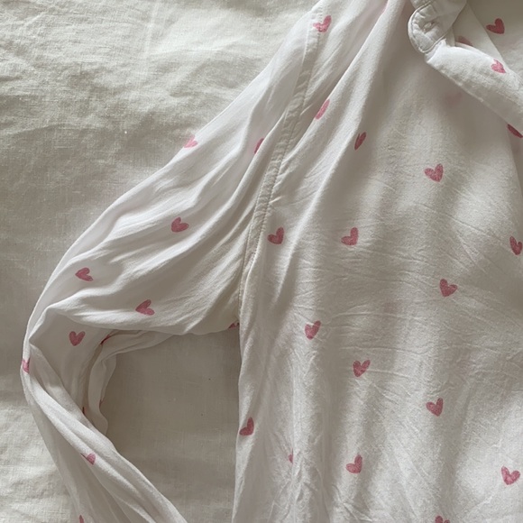 Soft heart blouse - Picture 2 of 5